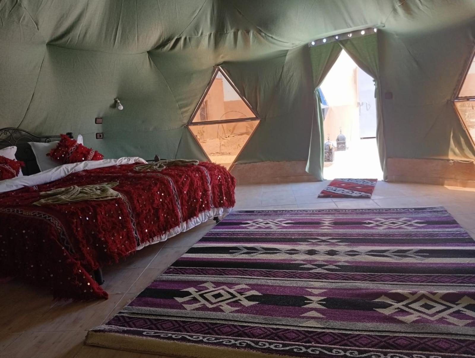 Restcamp Ergchebbi Hotel Merzouga Bagian luar foto